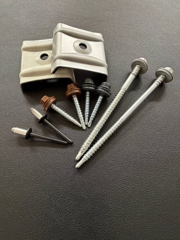 Befestigung & Zubehör